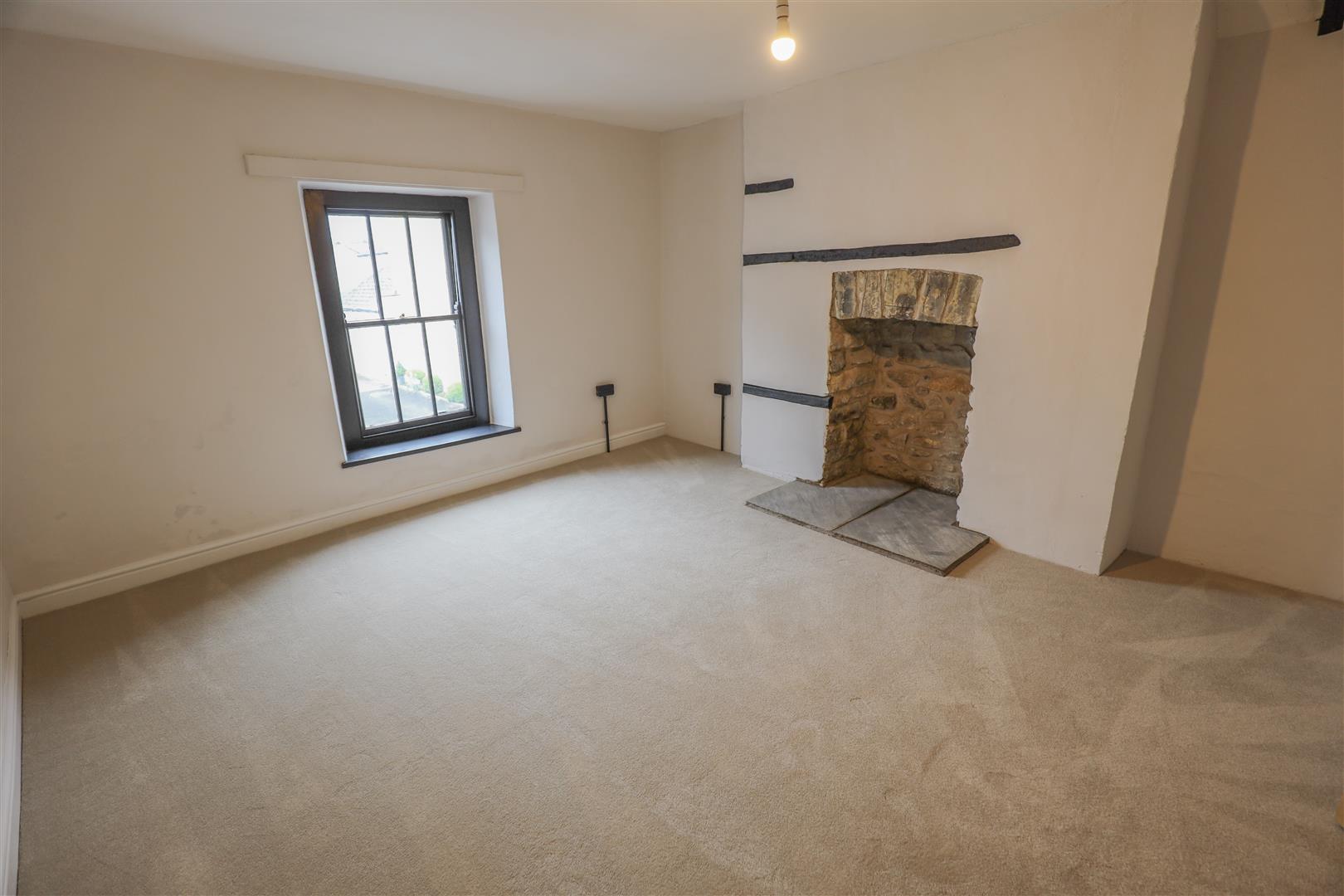 4 The Market Place, 66 High Street, Cowbridge, Vale of Glamorgan, CF71